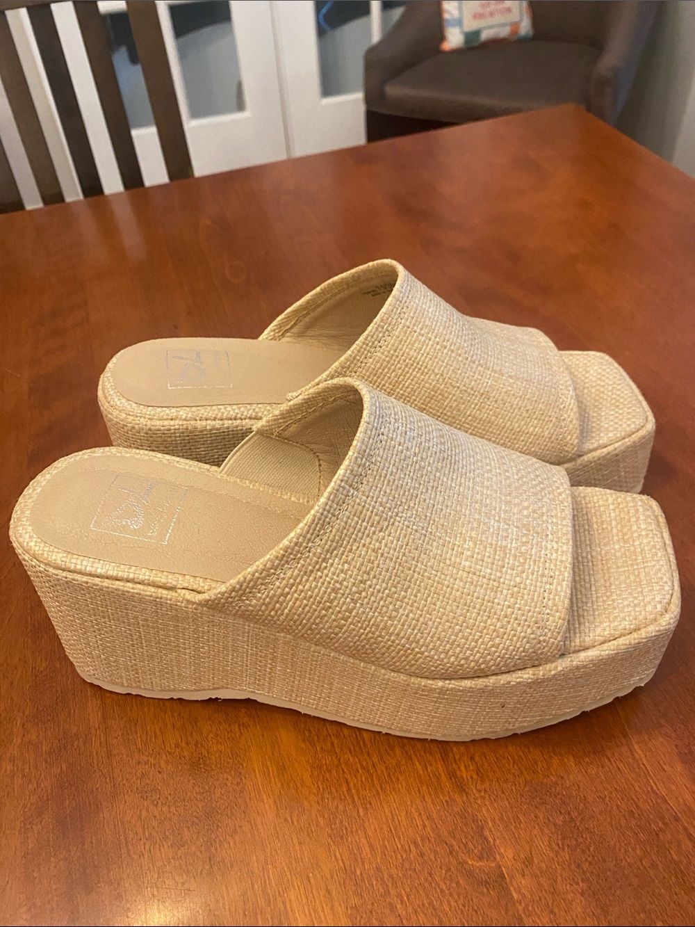 Dirty Laundry Beige Woven Platform Slide Wedges - Picture 2 of 7
